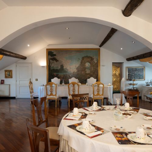 San-Giorgio-Rooms-Genova-sala-colazione35